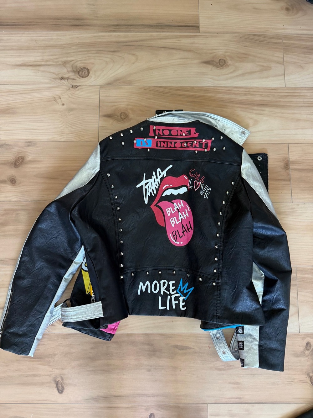 Women’s Jacket